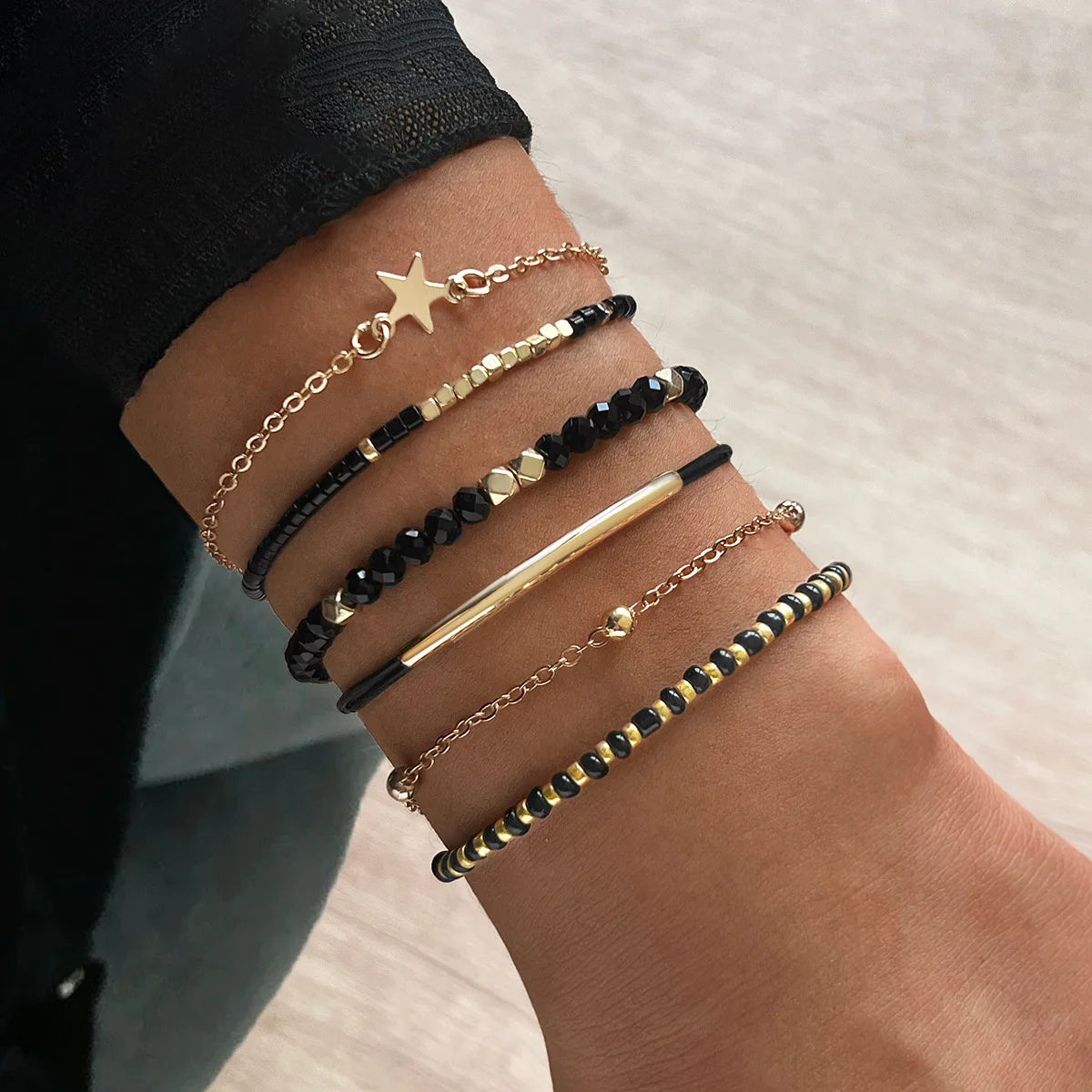 6Pcs Black Beads Chain Bracelet Set For Women Gold Color Star Charm Elastic Bangle Female Fashion Jewelry Gift