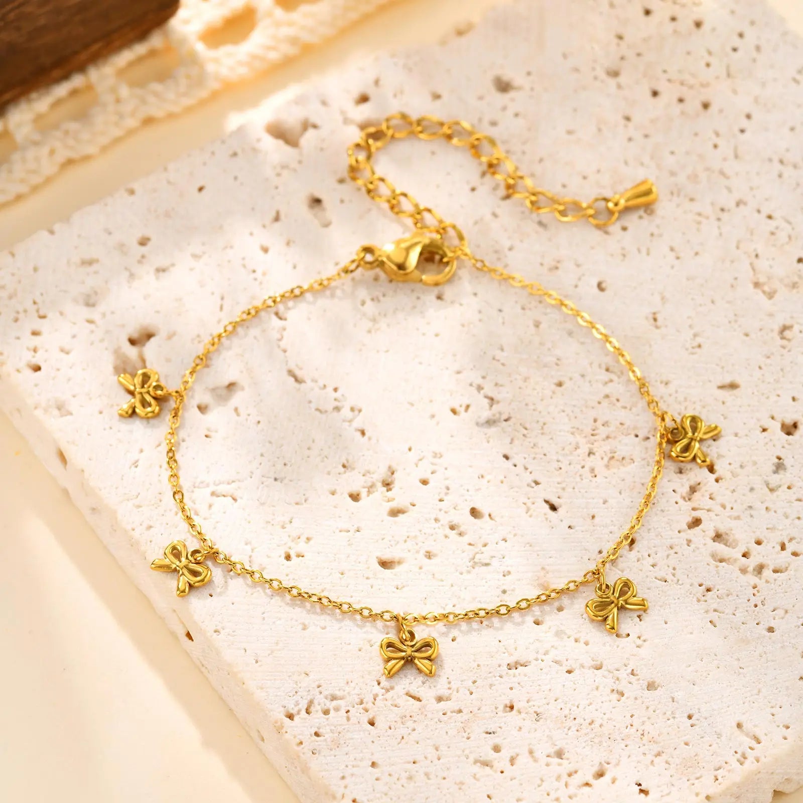 Minimalist Bowknot Bracelet for Women,Gold Color Stainless Steel Flat Rolo Chain Bow Bracelets,Trendy Waterproof Jewelry Gifts