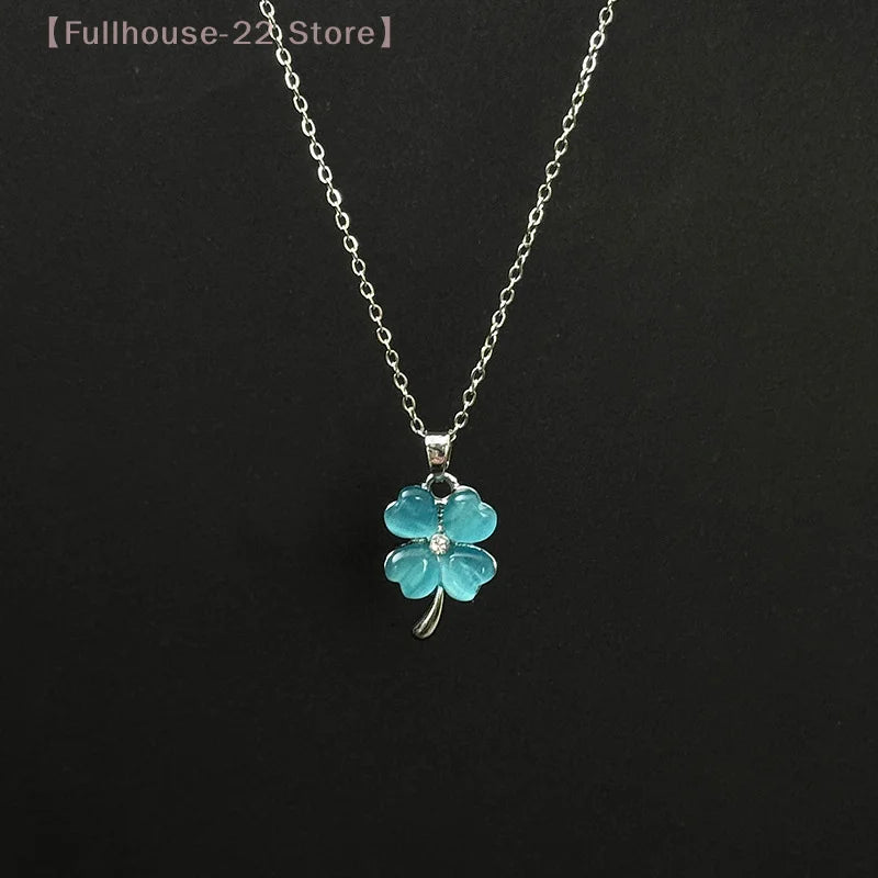 【MAX-22】1Pcs  Vintage Four-Leaf Clover Bracelet For Women Fine Fashion Jewelry Wedding Party Gifts